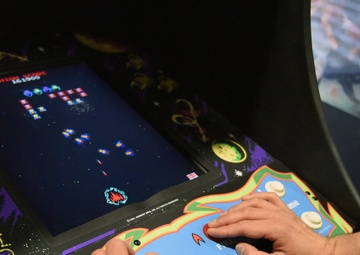 Air Force Reservist brings comic-con to military members