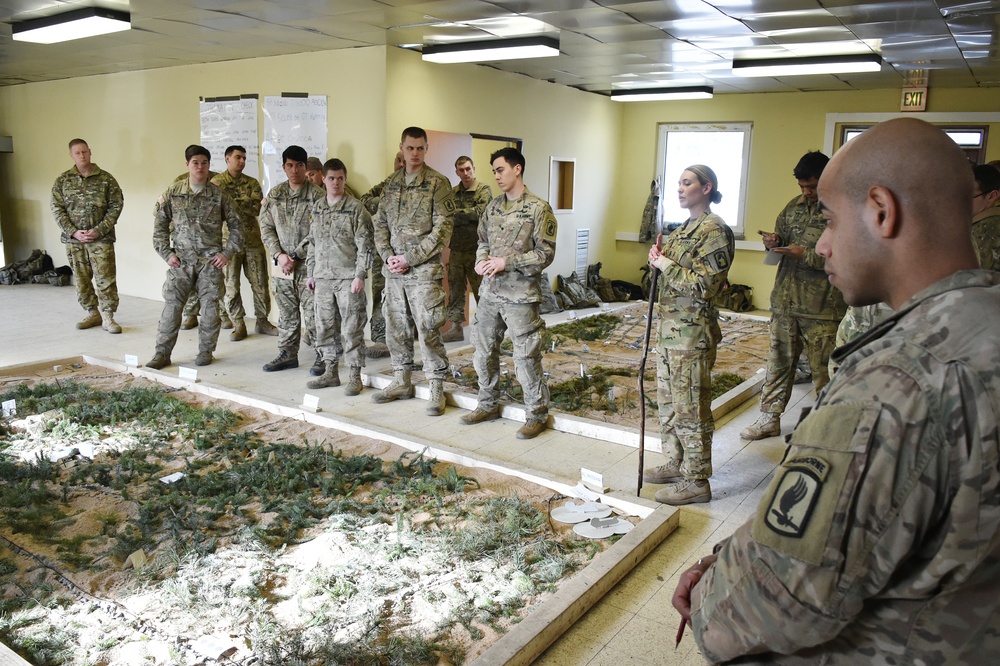 2-503rd, 173rd AB pre mission briefing
