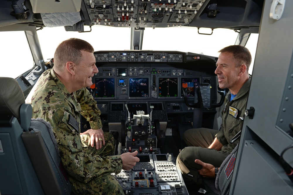 VADM McCollum Visits Florida Reserve Units VADM McCollum Visits Florida Reserve Units