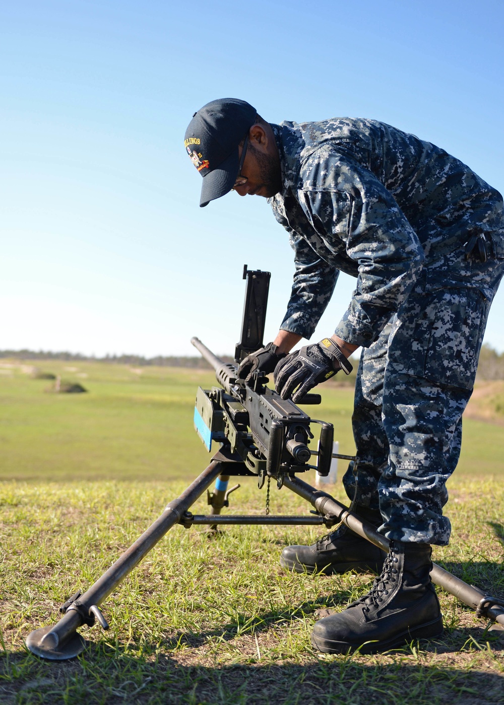 Reserve Sailors Qualify with Crew Served Weapons Reserve Sailors Qualify with Crew Served Weapons