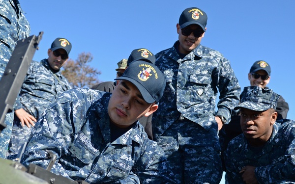 Reserve Sailors Qualify with Crew Served Weapons