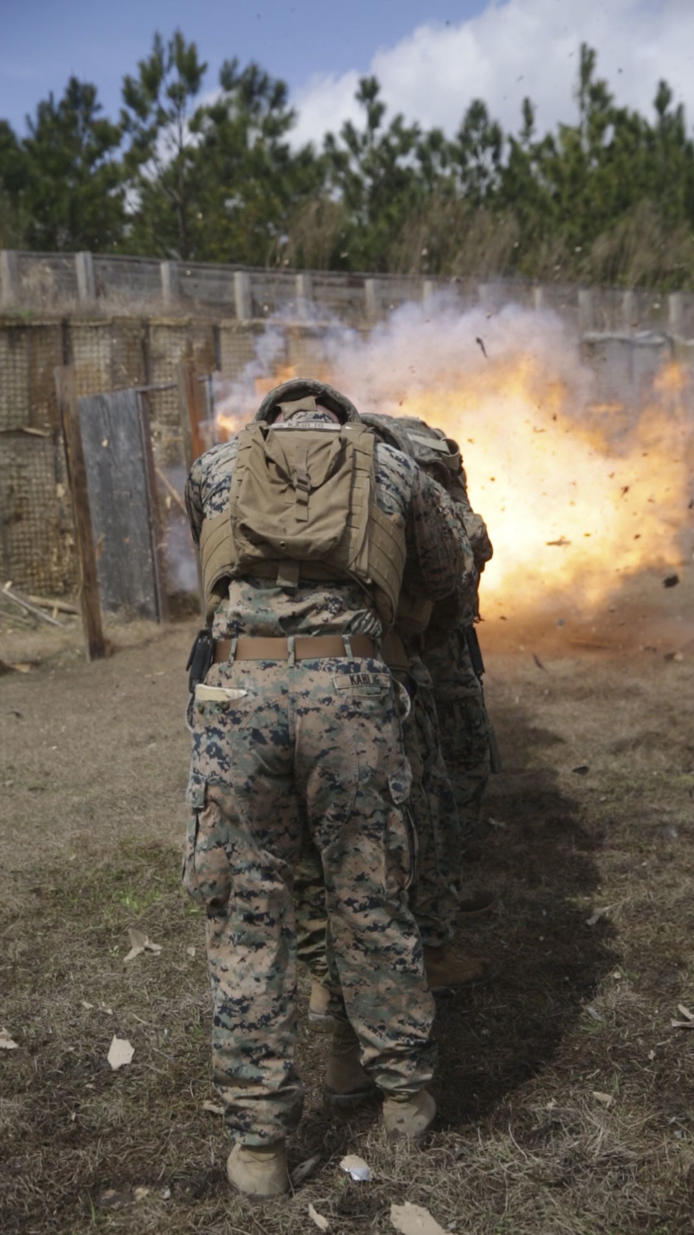 DVIDS - News - Make a Hole: Marines perform Urban Breaching