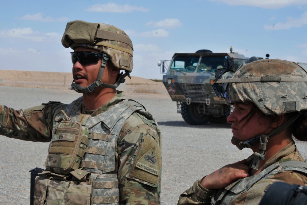 Platoon Leader gives direction prior to training