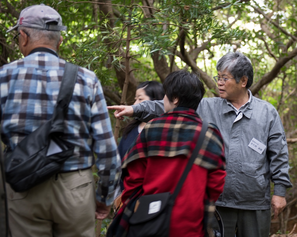 Local residents tour their past at Kadena