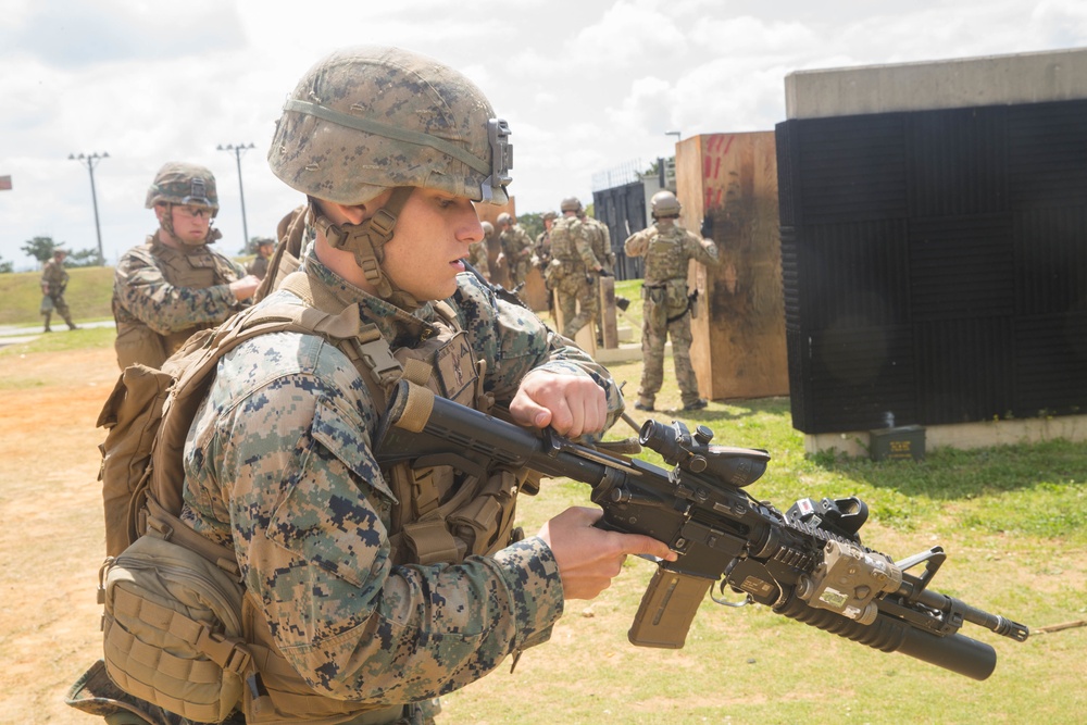 North Carolina-based Marines train to shoot under stress