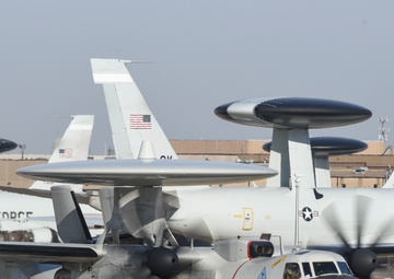 Navy E-2C Hawkeye visits 552nd Air Control Wing