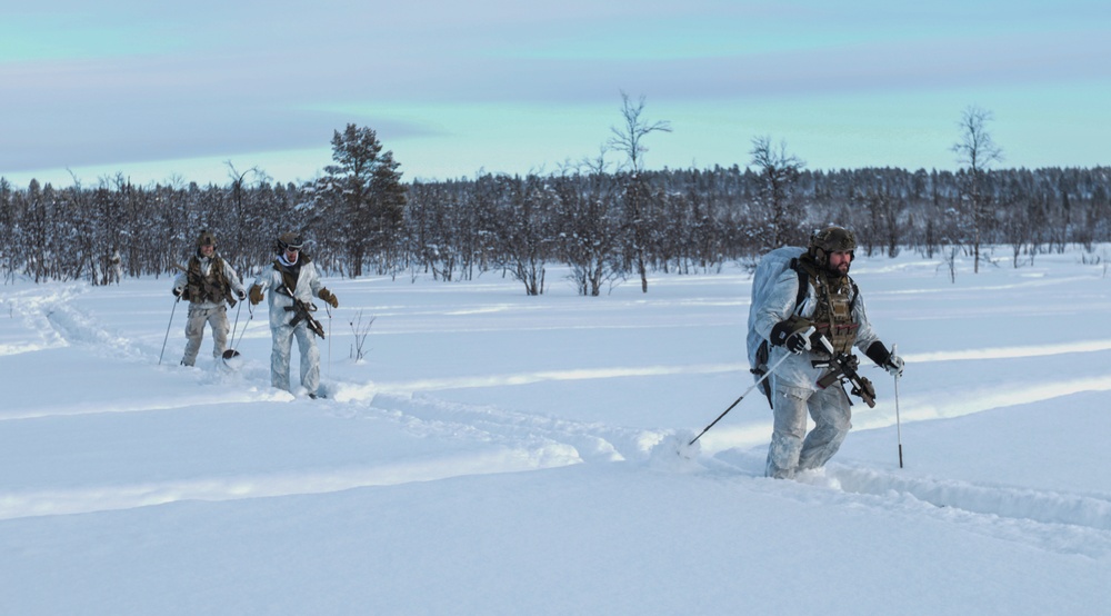 U.S. SOF conduct winter warfare training in Sweden