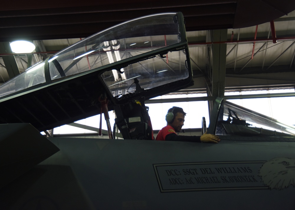 Maintaining aircraft availability