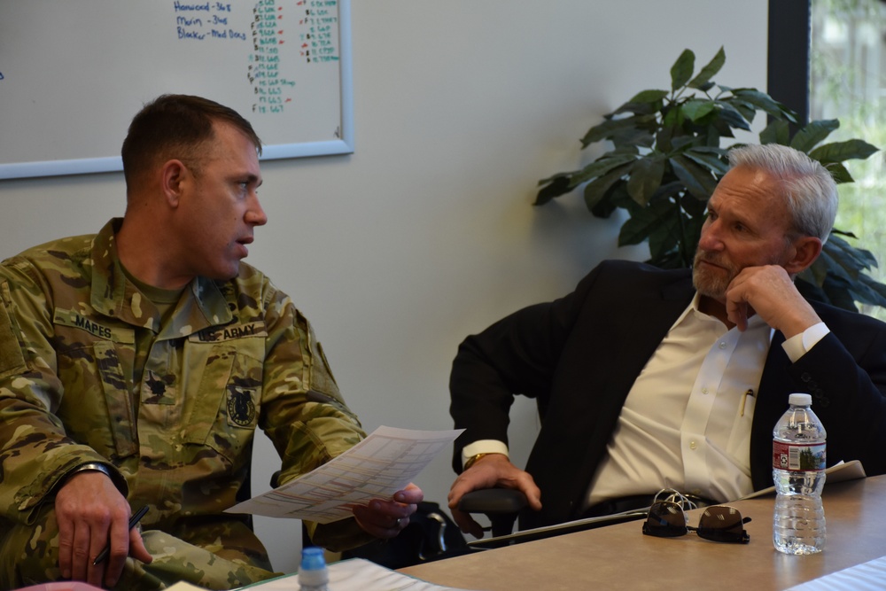 USAREC DCG visits Phoenix Medical Recruiting Station