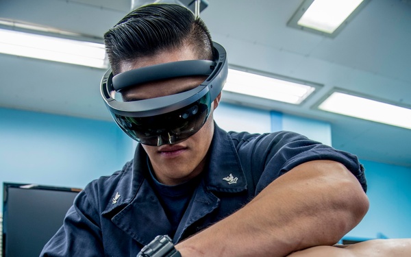 Sailors test augmented reality goggles aboard USNS Mercy