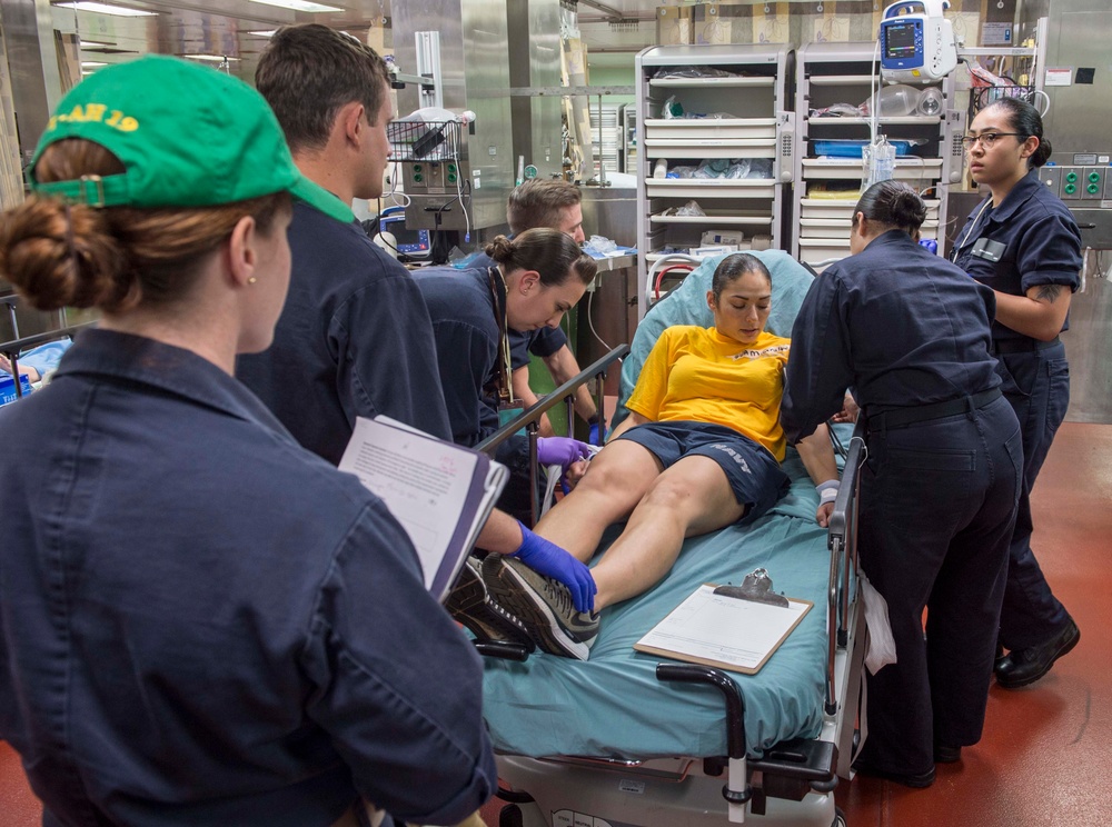 Sailors participate in medical readiness drill aboard USNS Mercy