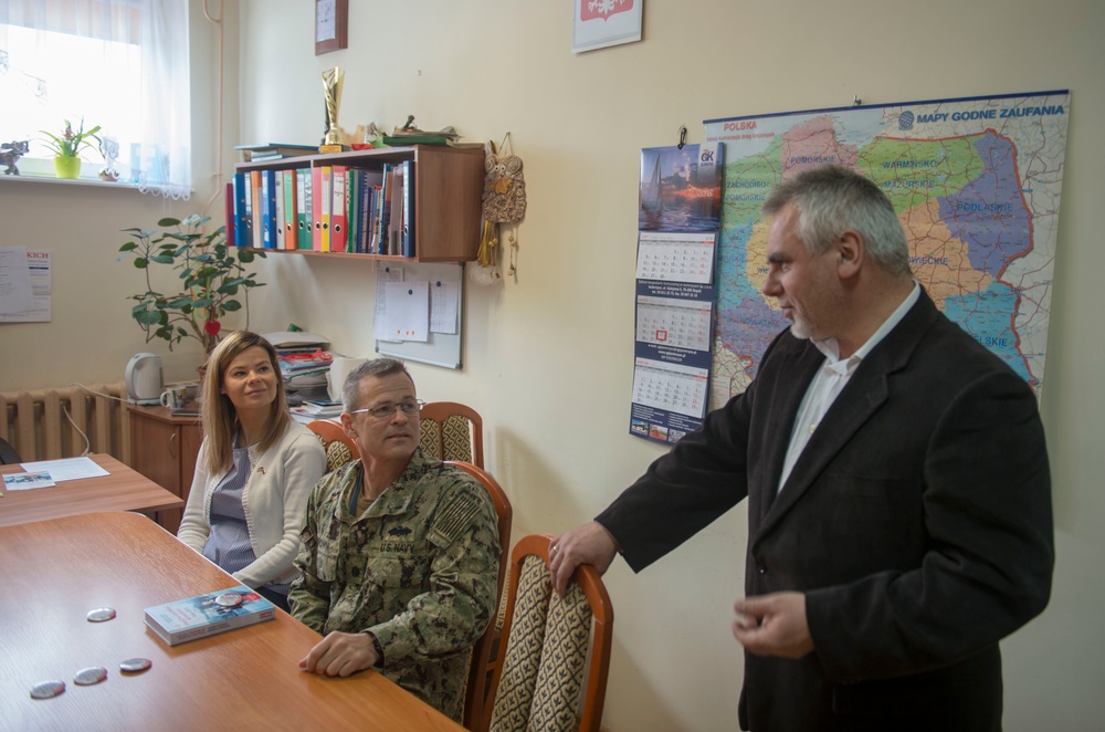 Naval Support Facility Redzikowo Hosts Polish Army