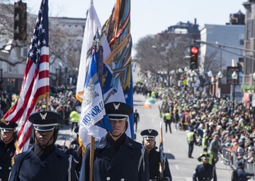 Ceremonial guardsman showcases AF excellence in hometown