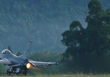 U.S., Indonesian air forces conclude exercise Cope West 2018