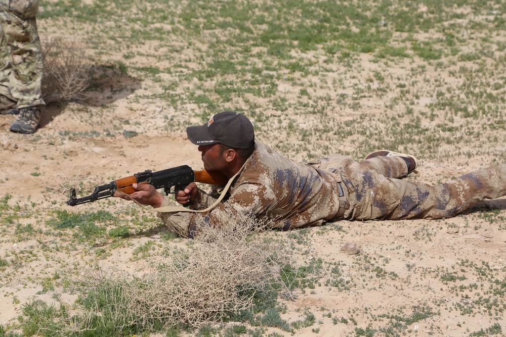 Iraqi security forces conduct react to contact training