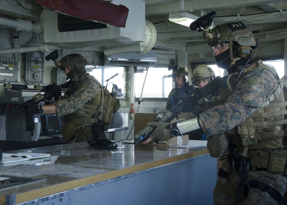 Marines Conduct VBSS On Board USS Frank Cable