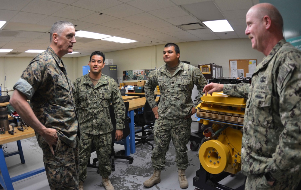 Maj. Gen. Coffman Tours NAVSCIATTS