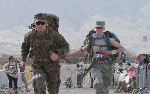 Military branches face off in final stretch of 2018 Bataan Memorial Death March