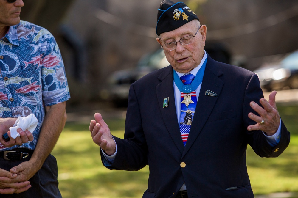 Medal of Honor Recipient &quot;Woody&quot; Williams visits Oahu