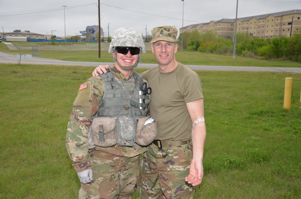 SMA Dailey and Combat Medic student