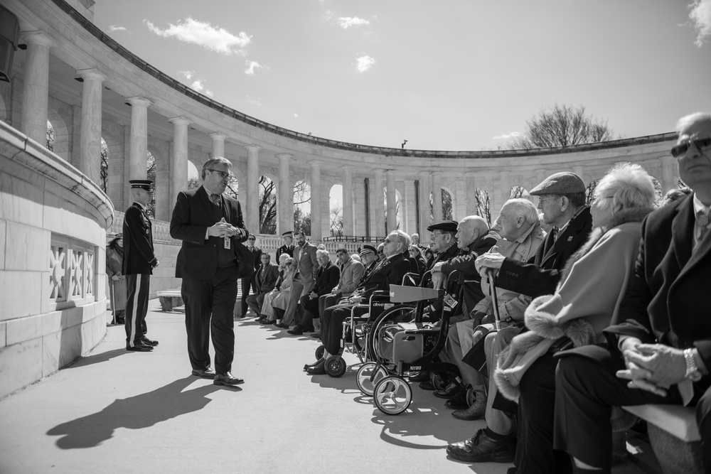 Medal of Honor Recipients Lay a Wreath at the Tomb of the Unknown Soldier