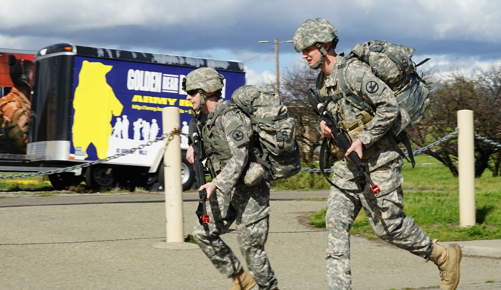 U.S. Army Reserve Training Divisions conduct Joint Best Warrior Competition