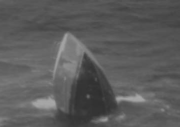 Coast Guard locates 8 people in life raft over 400 miles north of Hawaii