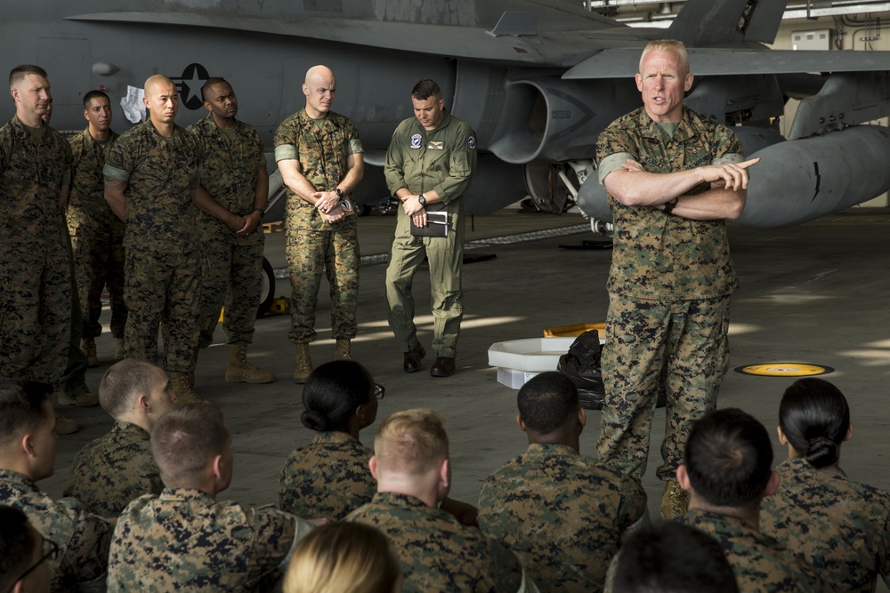 1st MAW leadership welcomes incoming UDP, VMFA(AW)-533