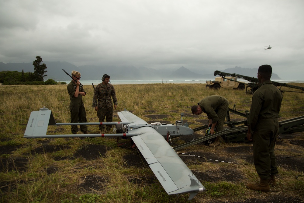 VMU-3 flys RQ-7B Shadow to qualify UAV maintainers