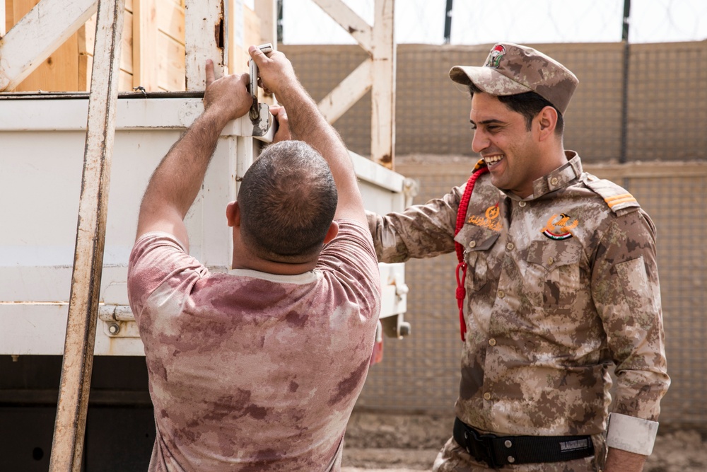 Iraqi border guard radio transfer