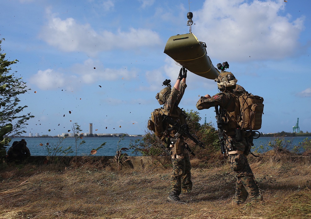 U.S. Marines with 3rd Reconnaissance Battalion conduct raids training with British Royal Marines, U.S. Sailors in Guam