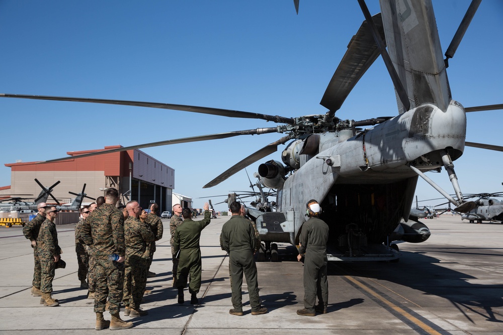 Flight facts: Marines learn about aviation