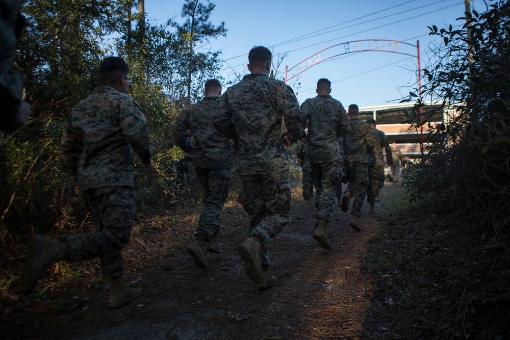 8th Marine Regiment participates in combat conditioning