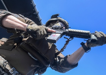 III MEF, BRM and EODMU 5 drill VBSS aboard USCGC Kiska