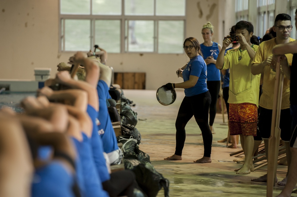 JASDF, USAF Dragon Boat Teams Train Together