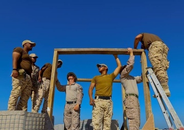 SPMAGTF-CR-CC Marines practice forward operating base defense techniques with Bahrain Defence Force