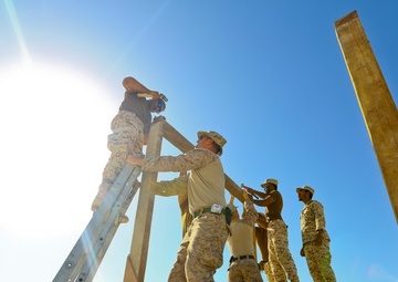 SPMAGTF-CR-CC Marines practice forward operating base defense techniques with Bahrain Defence Force