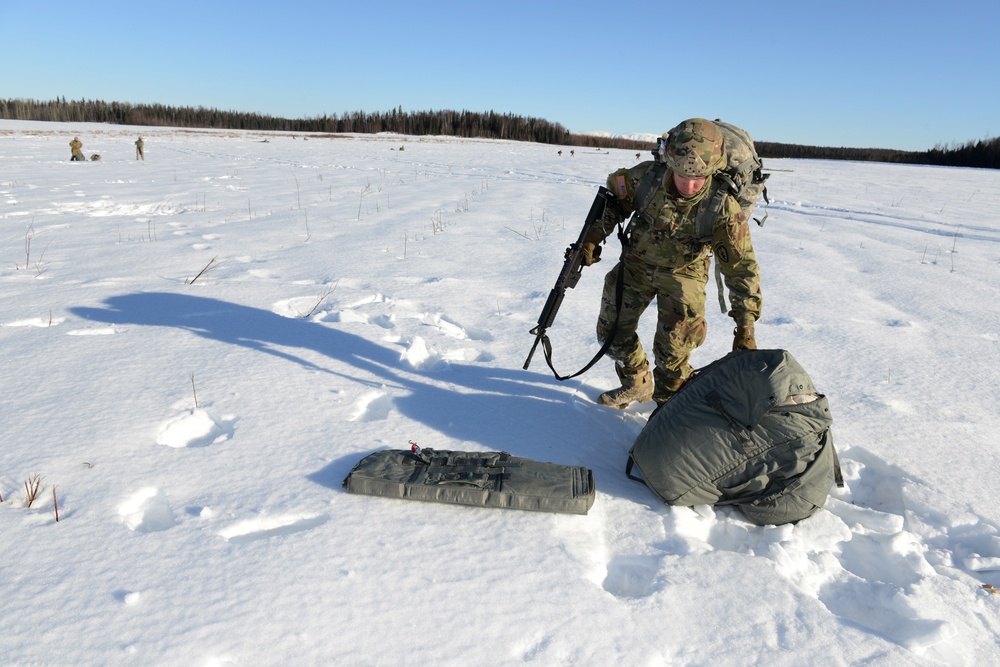 Army Paratroopers Train in Cold Weather