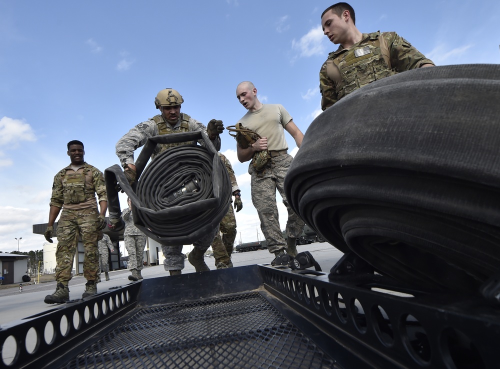 Airmen compete for spot on refueling team