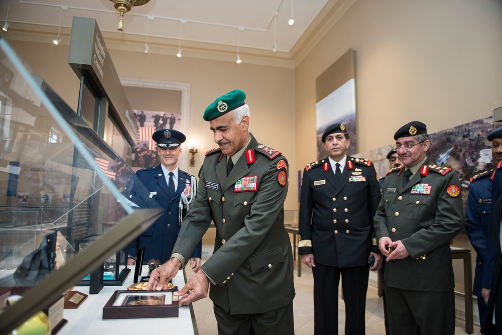 Chief of the General Staff for the Kuwait Armed Forces Lt. Gen. Mohammad Khaled Al-Khodr Participates in an Armed Forces Full Honors Wreath-Laying Ceremony at the Tomb of the Unknown Soldier