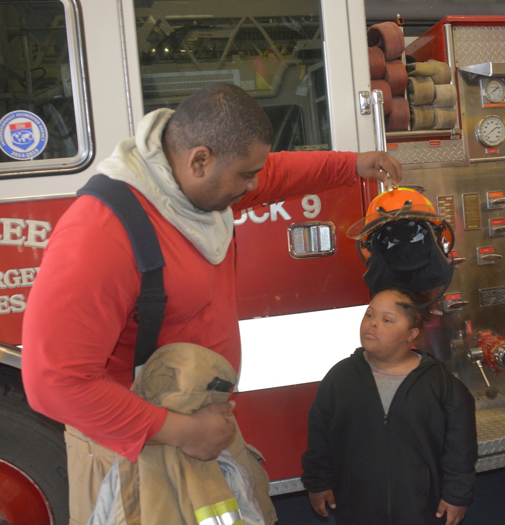 Prince George students tour Fort Lee Fire Station