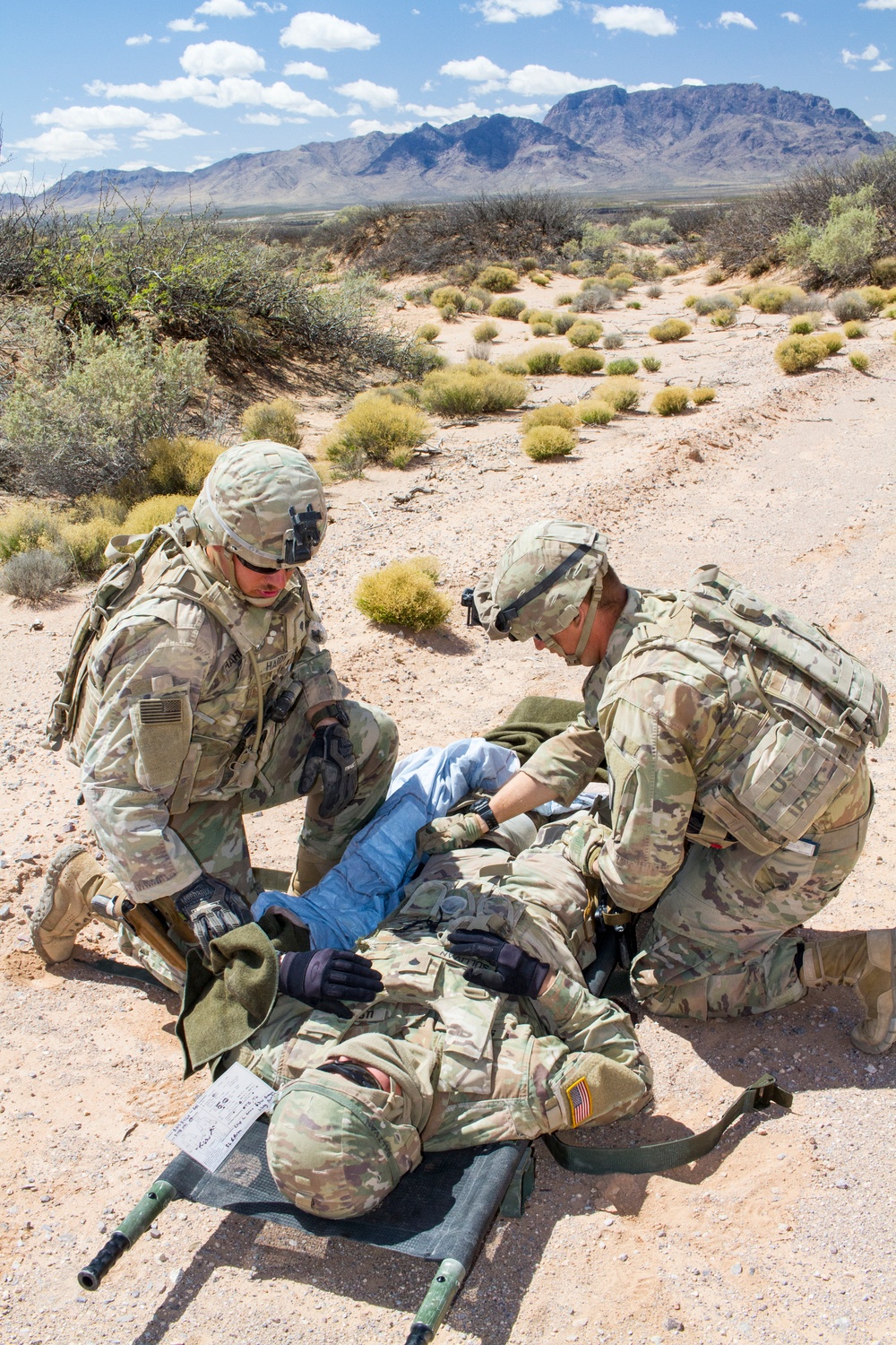 Medics Conduct CASEVAC Training - 155ABCT