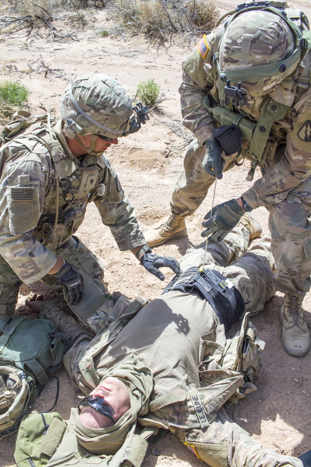 Medics Conduct CASEVAC Training - 155ABCT