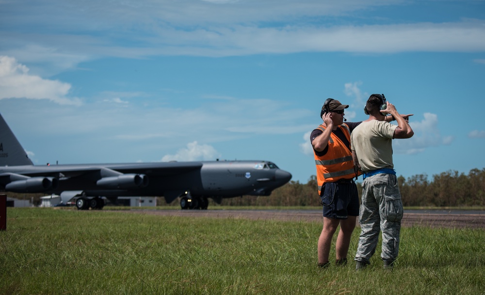 U.S. and Australian air forces train, increase interoperability at RAAF Darwin