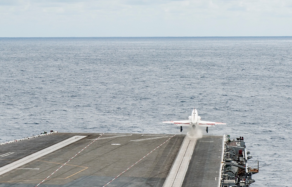 GHWB T-45 Carrier Qualifications
