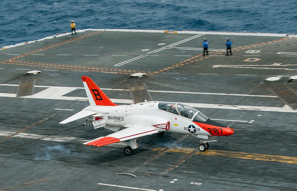 GHWB T-45 Carrier Qualifications