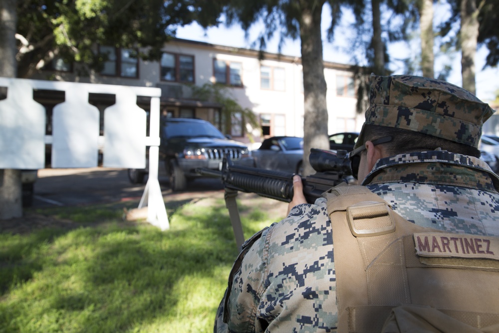 SES Bn Marines conduct marksmanship training