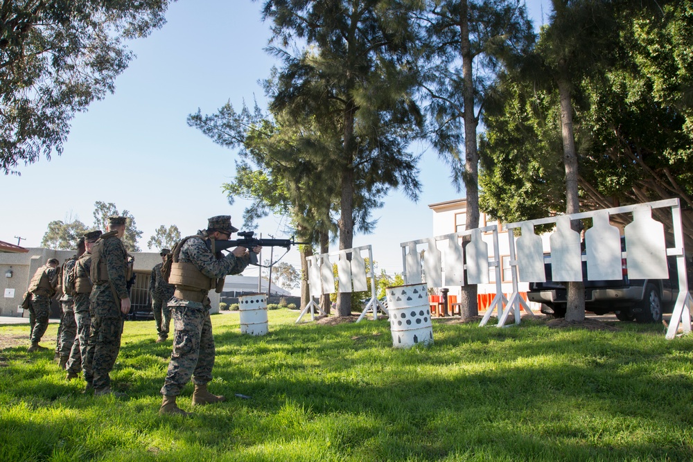 SES Bn Marines conduct marksmanship training