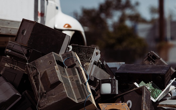 Collecting Hazardous Waste In Santa Isabel