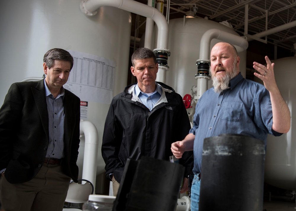 ASAF for Installations, Enviornment and Energy visits Kirtland